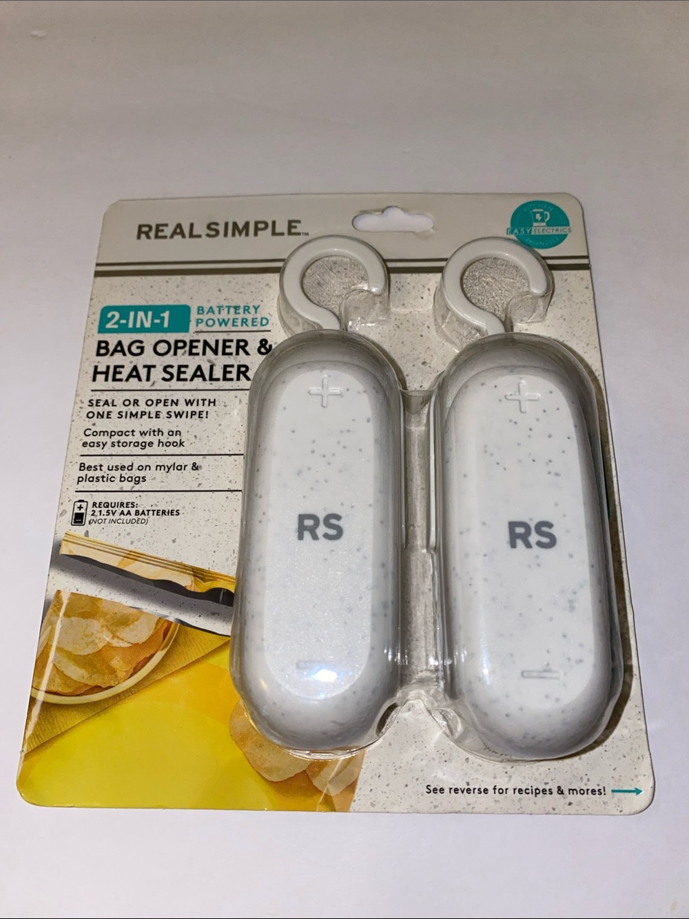 Real Simple 2-in-1 Mini Chip Bag Sealer and Opener